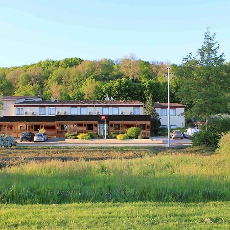 Ibis Aurillac Exterior foto